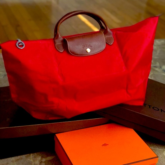 Longchamp Handbags - ***SOLD*** Longchamp Le Pliage Nylon Weekender